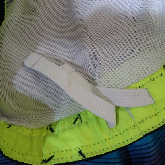 OP boys swim trunks size XL 14-16 - Picture 6 of 6